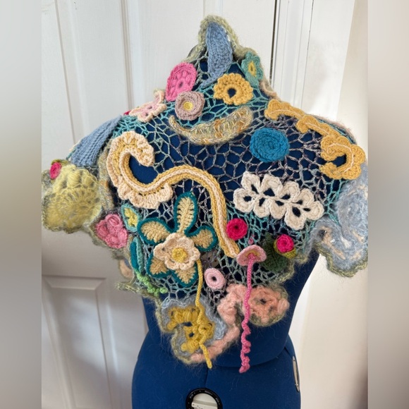 Handmade Colorful Crochet Floral Shawl - Picture 2 of 3
